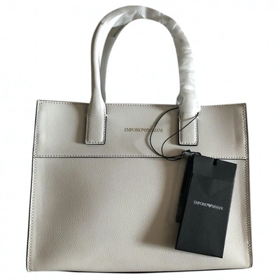 Pre-owned Emporio Armani White Leather Handbag