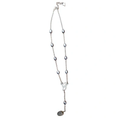 Pre-owned Guess Long Necklace In Silver