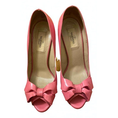 Pre-owned Valentino Garavani Patent Leather Heels In Pink