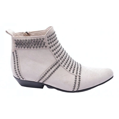 Pre-owned Anine Bing Leather Ankle Boots In Beige