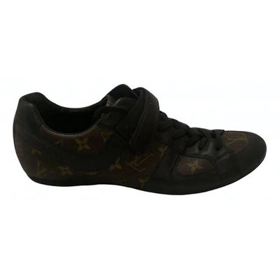 Pre-owned Louis Vuitton Cloth Low Trainers In Brown