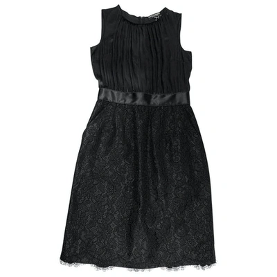 Pre-owned Dolce & Gabbana Lace Mid-length Dress In Black