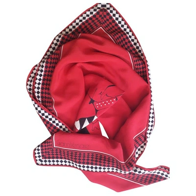 Pre-owned Versace Silk Neckerchief In Red