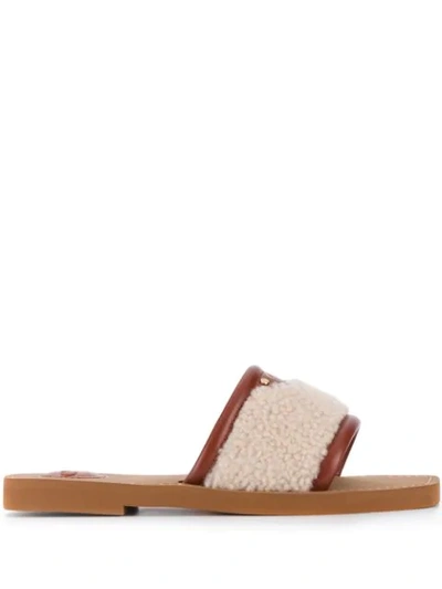 Chloé Woody Leather-trimmed Shearling Slides In Beige