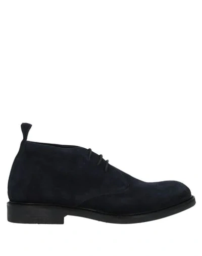 Dasthon Ankle Boots In Dark Blue