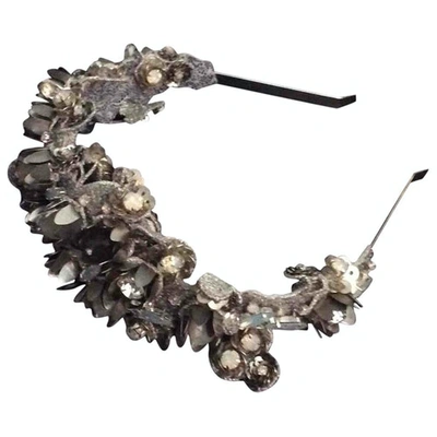 Pre-owned Deepa Gurnani Hair Accessory In Anthracite