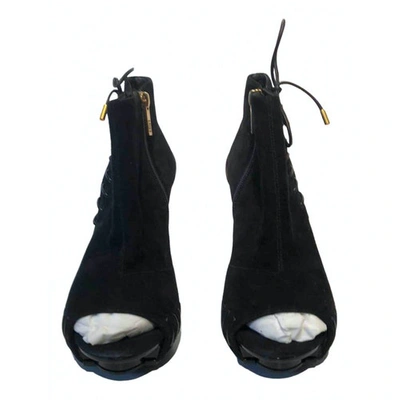 Pre-owned Versace Black Suede Ankle Boots