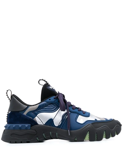 Valentino Garavani Camouflage Rockrunner Plus Sneakers In New Baltiq