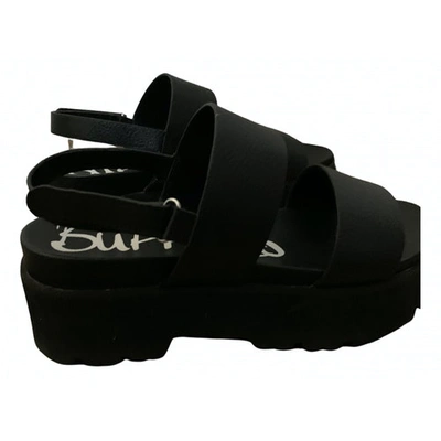 Pre-owned Buffalo Black Rubber Sandals