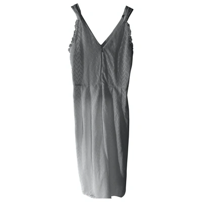 Pre-owned Patrizia Pepe Mid-length Dress In White