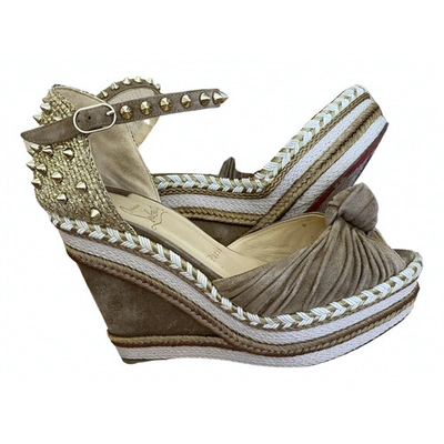 Pre-owned Christian Louboutin Gold Cloth Espadrilles