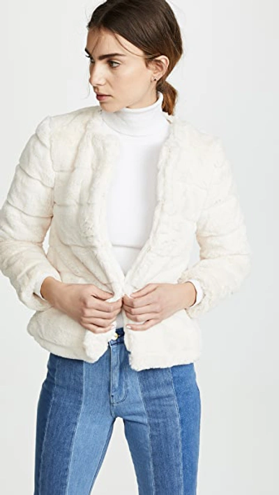 Apparis Sarah Tiered Faux Fur Short Coat In Ivory