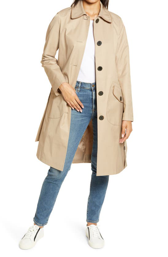 fitted waist puffer jacket