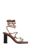 Frame Le Doheny Ankle-wrap Leather Sandals In Tobacco