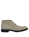 Tod's Boots In Light Grey