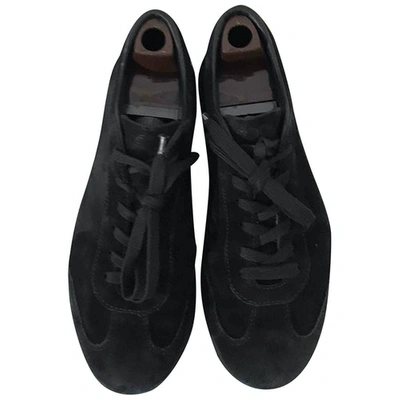Pre-owned Tod's Low Trainers In Black