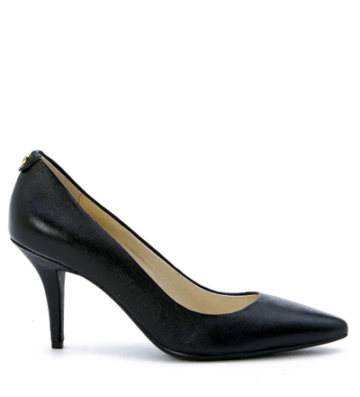Michael Kors Decolletè In Black Saffiano Leather And Pointed Toe In Nero