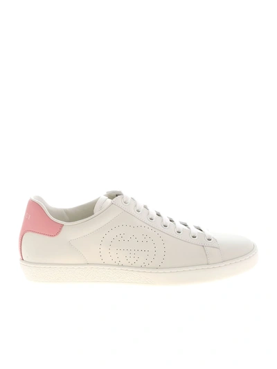 Gucci Sneakers In White With Pink Heel Tab