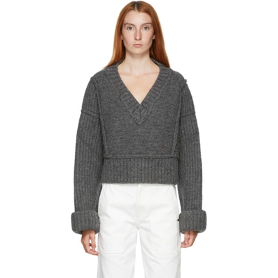 Jacquemus Chunky V-neck Knitted Jumper In Anthracite