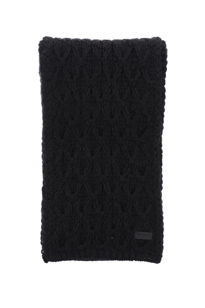 Saint Laurent Losange Relief Knit Scarf In Black