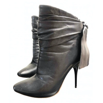 Pre-owned Alexander Mcqueen Leather Ankle Boots In Black