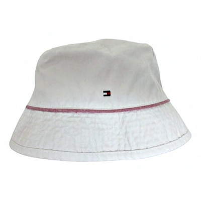 Pre-owned Tommy Hilfiger Hat In White