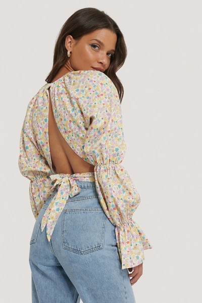 Queen Of Jetlags X Na-kd Open Back Long Sleeve Top - Multicolor In Flower Print