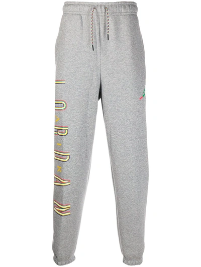 Nike Logo-print Sweatpants In Grey