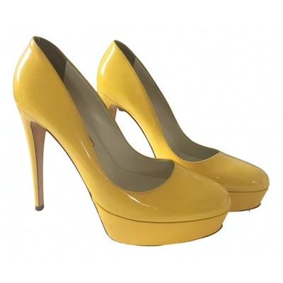Pre-owned Rupert Sanderson Patent Leather Heels In Yellow