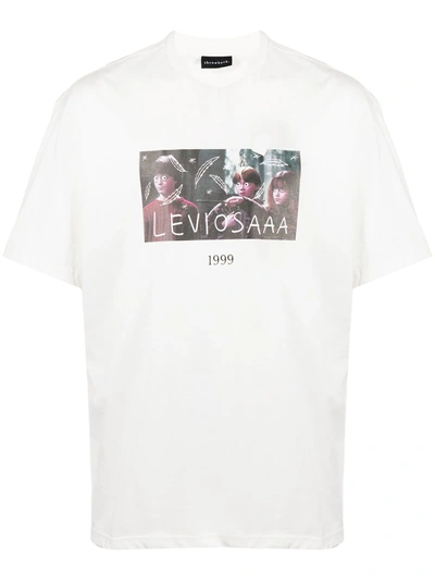 Throwback Leviosa Graphic T-shirt In White