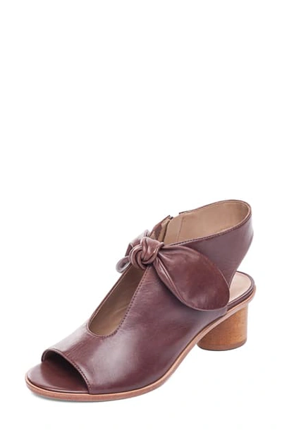 Bernardo Luna Sandal In Hot Chocolate