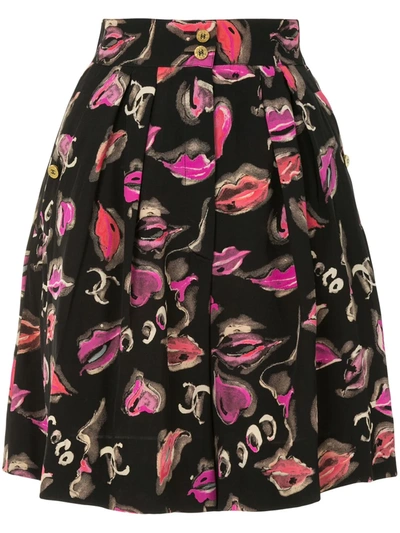Pre-owned Chanel 1990s Lips Print Wide-legged Shorts In Black
