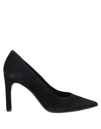 Geox Pumps In Black