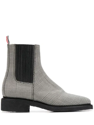 Thom Browne Chelsea Boots With Covered Elastic & Crepe Sole In Engineered 4 Bar Pow Heavy Wool In Black