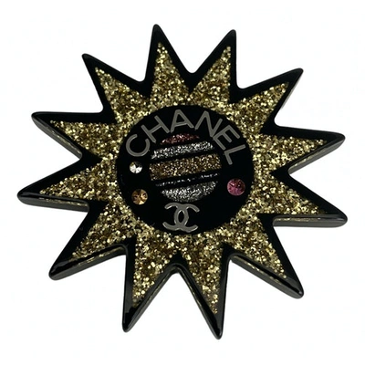 Pre-owned Chanel Black Pins & Brooches