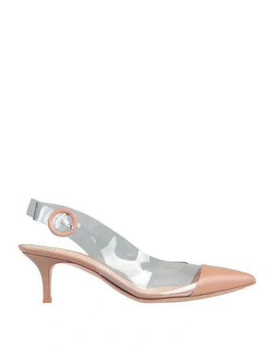 Gianvito Rossi Pump In Pale Pink