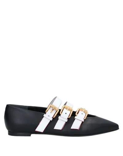 Moschino Ballet Flats In Black
