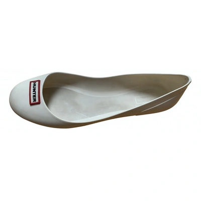 Pre-owned Hunter Beige Rubber Ballet Flats