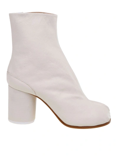 Maison Margiela Tabi Boots In Soft White Nappa In Cream
