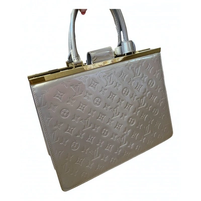 Pre-owned Louis Vuitton Deesse Beige Patent Leather Handbag