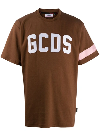 Gcds Patch Logo T-shirt In Brown