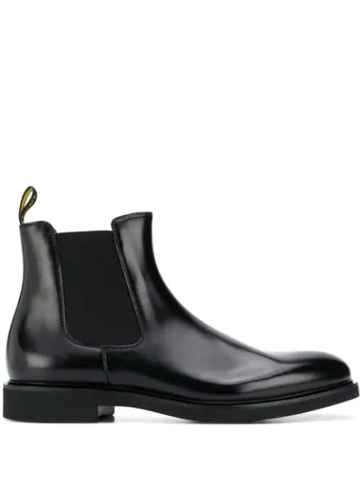 Doucal's Round Toe Chelsea Boots In Black