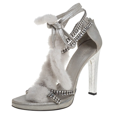 Pre-owned Gucci Tom Ford For  Silver Leather And Mink Fur Strappy Ankle Wrap Sandals Size 40.5 In Metallic