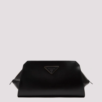 Prada Logo Plaque Clutch In Nero