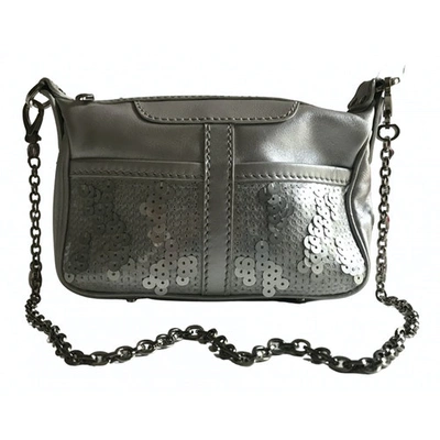 Pre-owned Tod's Silver Leather Clutch Bag