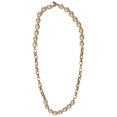 Pre-owned Chanel Pearls Necklace In White