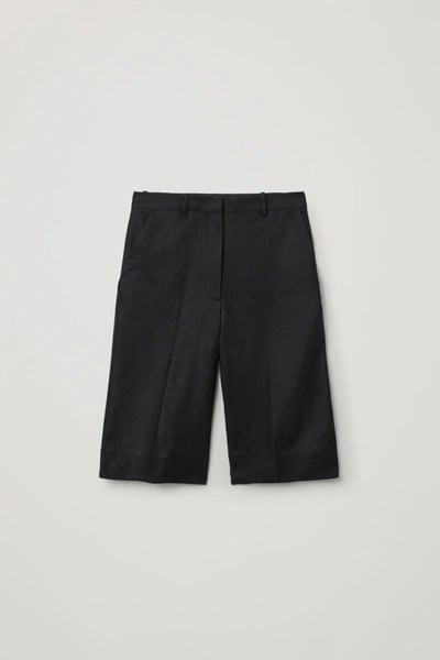 Cos Recycled Wool Mix Oversized Pleated Shorts In Black