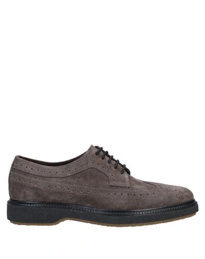 A.testoni Laced Shoes In Lead