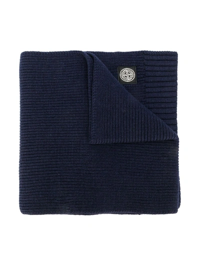 Stone Island Junior Ribbed Logo Patch Scarf In Blue