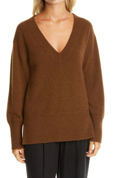 Vince Ribbed V-neck Cashmere Tunic Sweater In Heather Verona